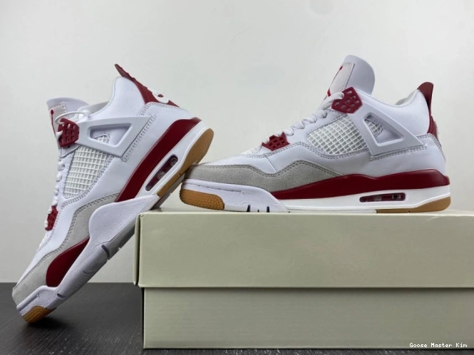 Jordan 4 DR5415-160 Air x Nike SB 0611